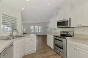 552 Fleetwood St, North Port, FL 34287 - Photo 15