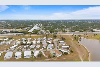 7498 Danvers Circle, Port Charlotte, FL 33981 - Photo 15