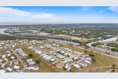 7498 Danvers Circle, Port Charlotte, FL 33981 - Photo 13