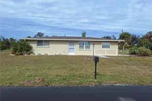 858 E 7th St, Englewood, FL 34223 - Photo 1