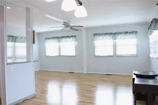 808 S Green Cir, Venice, FL 34285 - Photo 11