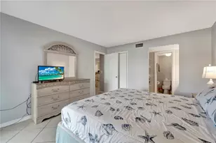 436 Cerromar Ln, Venice, FL 34293 - Photo 11