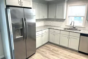 28 Castaway Ct, North Port, FL 34287 - Photo 11