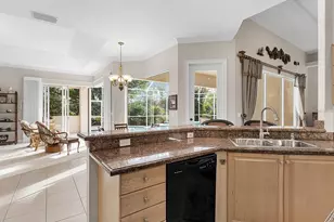 5031 Bella Terra Dr, Venice, FL 34293 - Photo 17