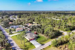 2737 Cottage Ln, North Port, FL 34286 - Photo 9