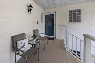 805 Montrose Dr, Venice, FL 34293 - Photo 5