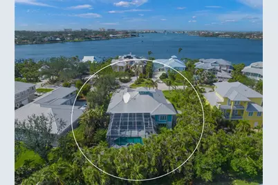 746 Eagle Point Drive, Venice, FL 34285 - Photo 39