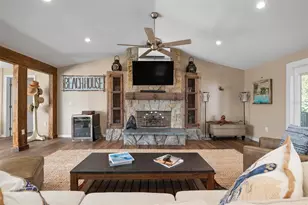 397 Flamingo Dr, Venice, FL 34285 - Photo 15