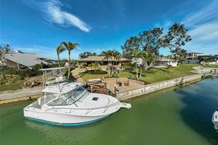 641 Bayshore Rd, Nokomis, FL 34275 - Photo 25