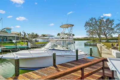 641 Bayshore Road, Nokomis, FL 34275 - Photo 19