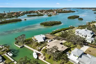 641 Bayshore Rd, Nokomis, FL 34275 - Photo 21