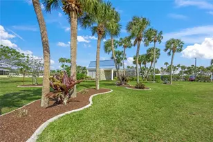 891 Grado Dr, Venice, FL 34285 - Photo 33