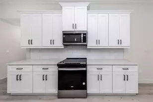 65 Fairway Rd, Rotonda West, FL 33947 - Photo 17