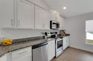 2572 Averland Loop, North Port, FL 34287 - Photo 9