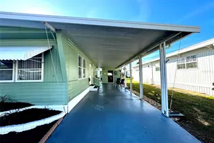 5740 Hyacinth Rd, Venice, FL 34293 - Photo 3