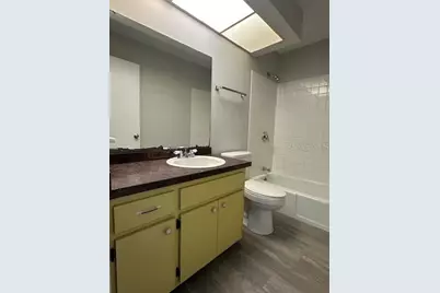 1190 Longfellow Way #135C, Sarasota, FL 34243 - Photo 23