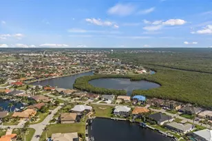 534 Macedonia Dr, Punta Gorda, FL 33950 - Photo 9