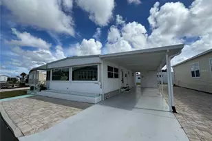 704 Locarno Dr, Venice, FL 34285 - Photo 1