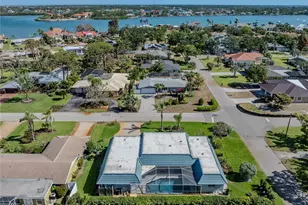 601 Apalachicola Rd, Venice, FL 34285 - Photo 5