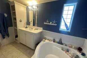 730 Gloriosa Rd, Venice, FL 34293 - Photo 13