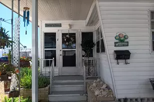 822 Bogie St, Venice, FL 34285 - Photo 3