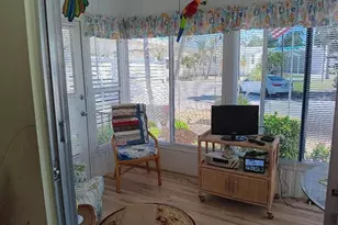 822 Bogie St, Venice, FL 34285 - Photo 5