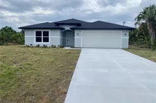 2643 Orchard Cir, North Port, FL 34288 - Photo 1