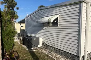 532 Via Veneto, Venice, FL 34285 - Photo 5