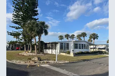 532 Via Veneto, Venice, FL 34285 - Photo 3