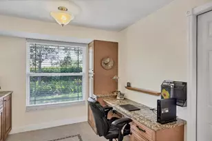 51 Oakwood Dr N, Englewood, FL 34223 - Photo 25