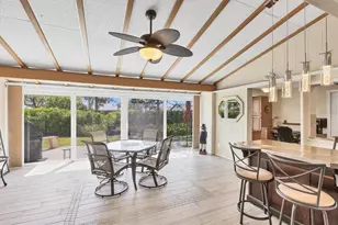 51 Oakwood Dr N, Englewood, FL 34223 - Photo 15