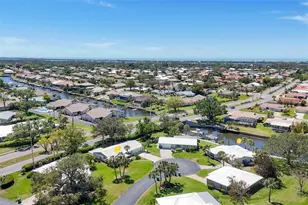 51 Oakwood Dr N, Englewood, FL 34223 - Photo 43