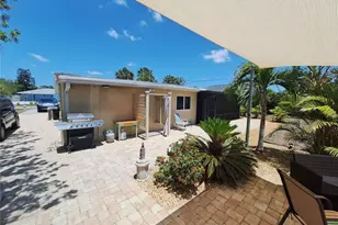 1541 Crest Dr, Englewood, FL 34223 - Photo 25