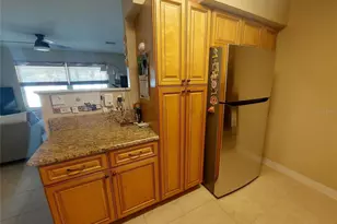 1541 Crest Dr, Englewood, FL 34223 - Photo 7