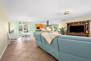 201 Cavallini Dr, Nokomis, FL 34275 - Photo 5