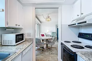 1255 Tarpon Center Dr, Venice, FL 34285 - Photo 15