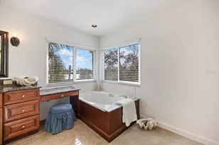 109 Bayshore Rd, Nokomis, FL 34275 - Photo 31