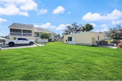 109 Bayshore Road #10, Nokomis, FL 34275 - Photo 49