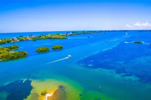 109 Bayshore Rd, Nokomis, FL 34275 - Photo 69