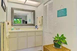 3008 Sail Pointe Cir, Venice, FL 34293 - Photo 33