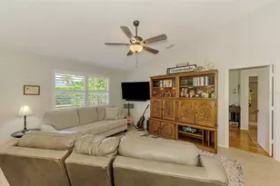 3008 Sail Pointe Cir, Venice, FL 34293 - Photo 13