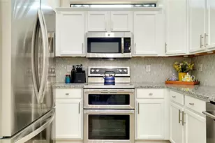 20176 Tesoro Dr, Venice, FL 34293 - Photo 19