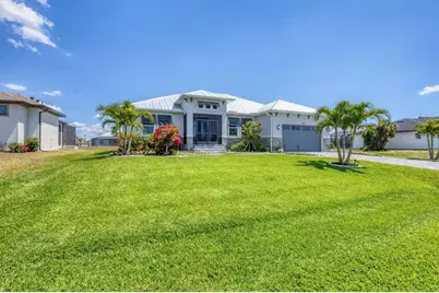 226 W Pine Valley Lane, Rotonda West, FL 33947 - Photo 5