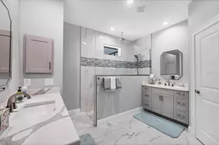 226 W Pine Valley Ln, Rotonda West, FL 33947 - Photo 27