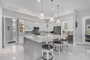 226 W Pine Valley Ln, Rotonda West, FL 33947 - Photo 15