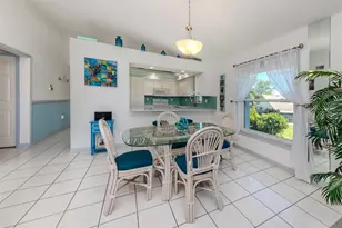 1041 Capri Isles Blvd, Venice, FL 34292 - Photo 9