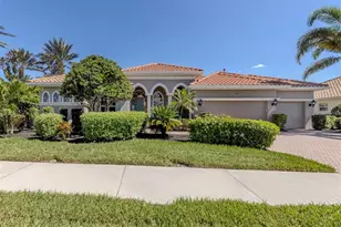 101 Portofino Dr, North Venice, FL 34275 - Photo 1