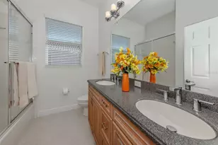 101 Portofino Dr, North Venice, FL 34275 - Photo 25