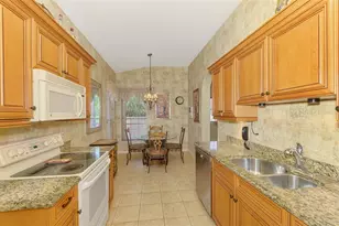 335 Auburn Woods Cir, Venice, FL 34292 - Photo 29