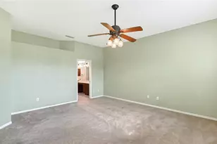 525 Cheval Dr, Venice, FL 34292 - Photo 25